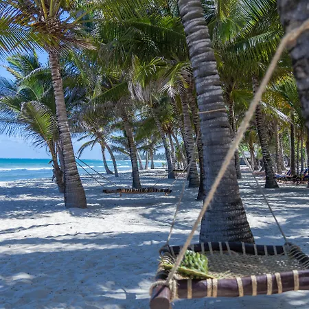 Amani Tiwi Beach Resort-3